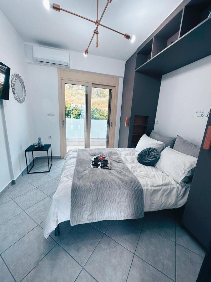 Suite Elysium นิเกียนา ภายนอก รูปภาพ